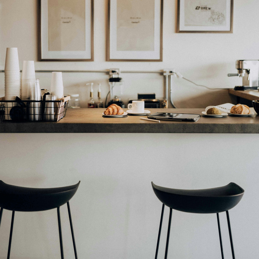 Thiết kế quán cafe tối giản tiết kiệm chi phí đầu tư
