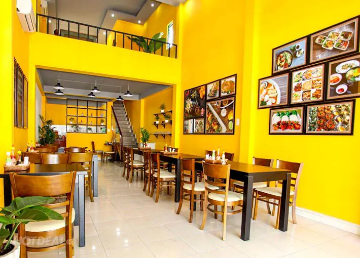 Nội thất bên trong quán phở