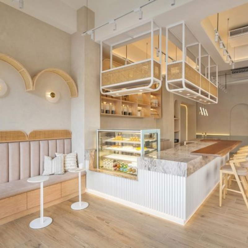 Lỗi phổ biến nhất trong thiết kế quán cafe nhỏ là không tính toán kỹ luồng giao thông