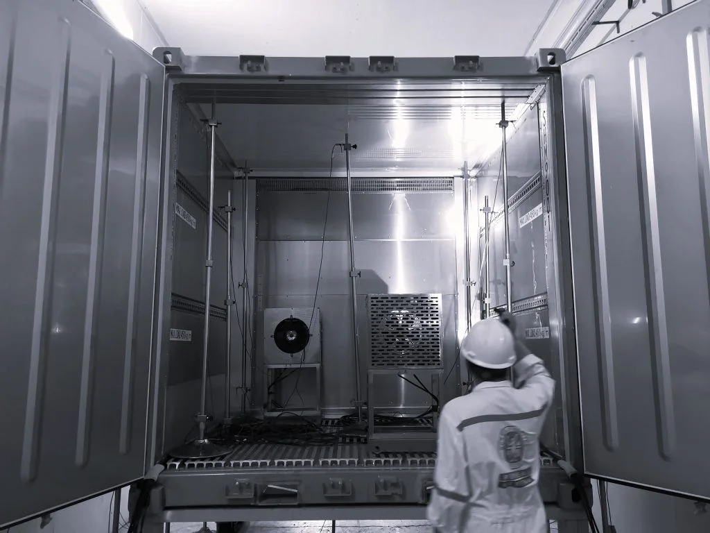 Cách nhiệt container lạnh