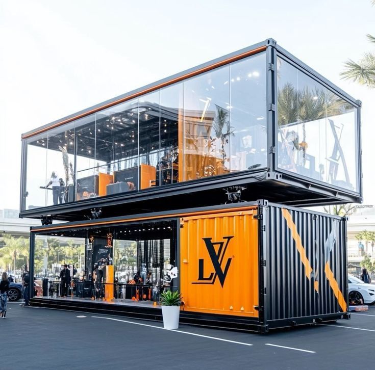 Thiết kế quán cafe bằng container sáng tạo