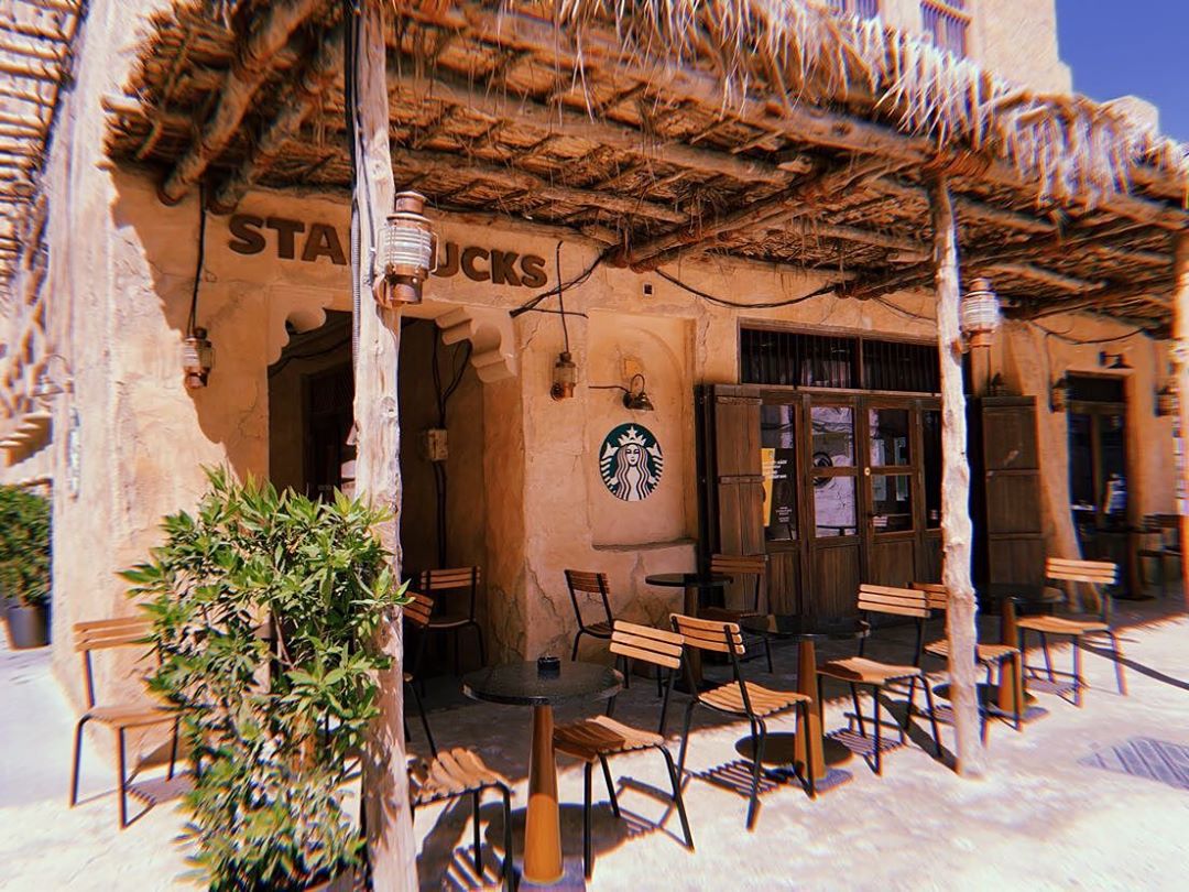 Phong cách Vintage trong thiết kế quán cafe mái lá