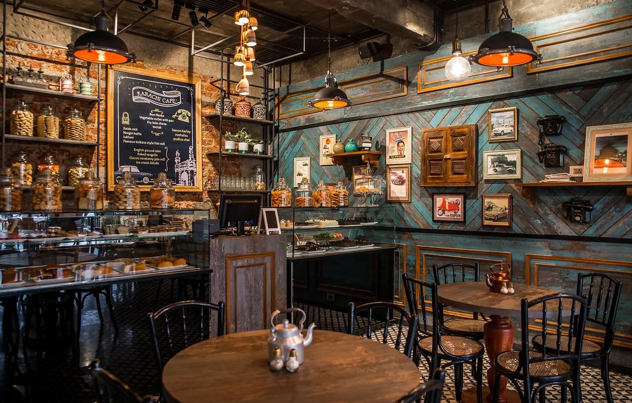 Quán cafe 100m2 mang phong cách Vintage
