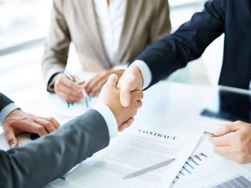 Nhượng quyền thương hiệu là phương án phù hợp cho những ai muốn kinh doanh những vẫn phải an toàn