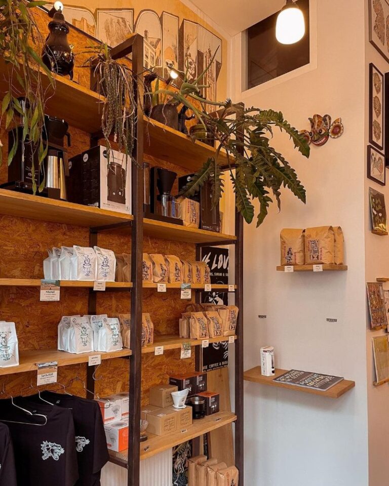 110+ Ý tưởng mẫu decor quán cafe đẹp, dễ làm, ít chi phí