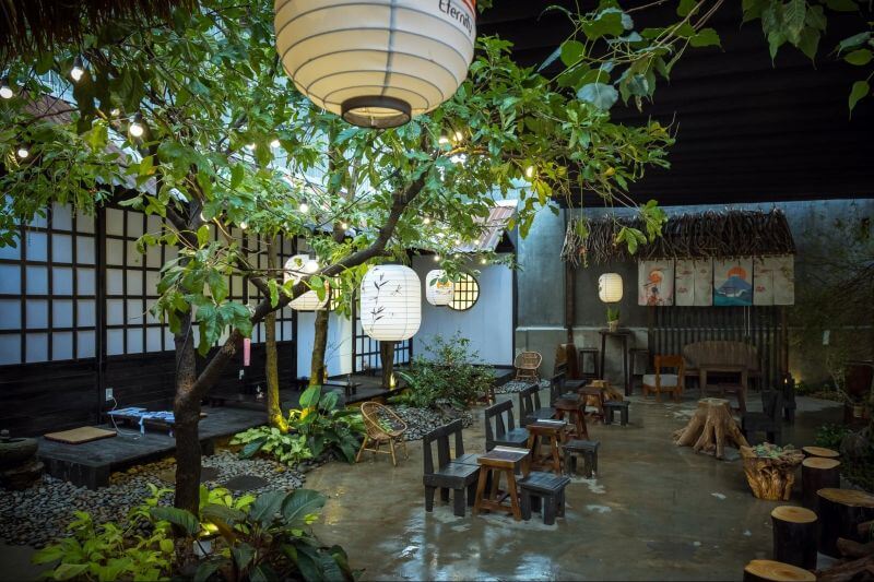 Hệ thống chiếu sáng cần được thiết kế sớm để bố trí đường dây và ổ cắm hợp lý trong giai đoạn phần “cứng”
