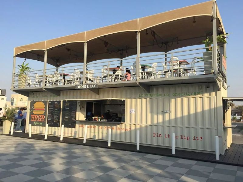 Quán cafe khung thép container 2 tầng có thể biến tấu đa dạng từ phong cách công nghiệp đến vintage hoặc tối giản 