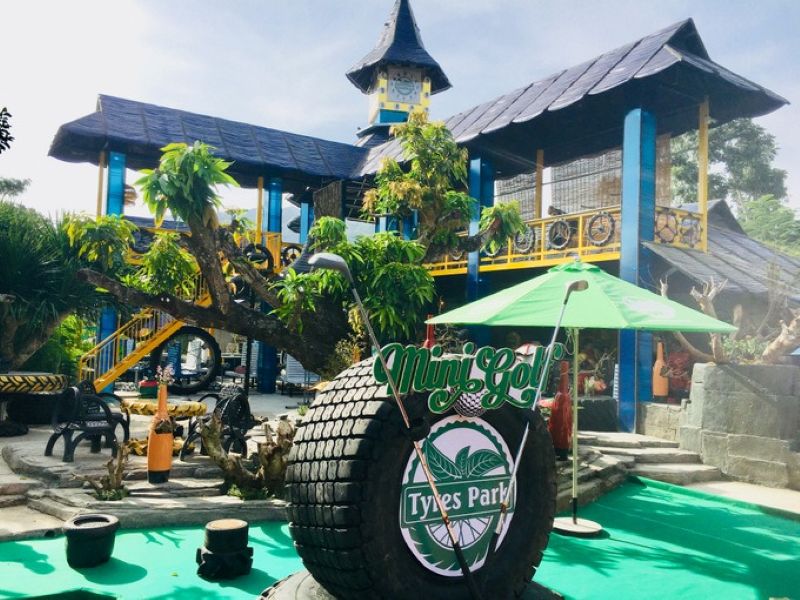 Quán cafe sân vườn tái chế thường mang phong cách phóng khoáng, không gò bó