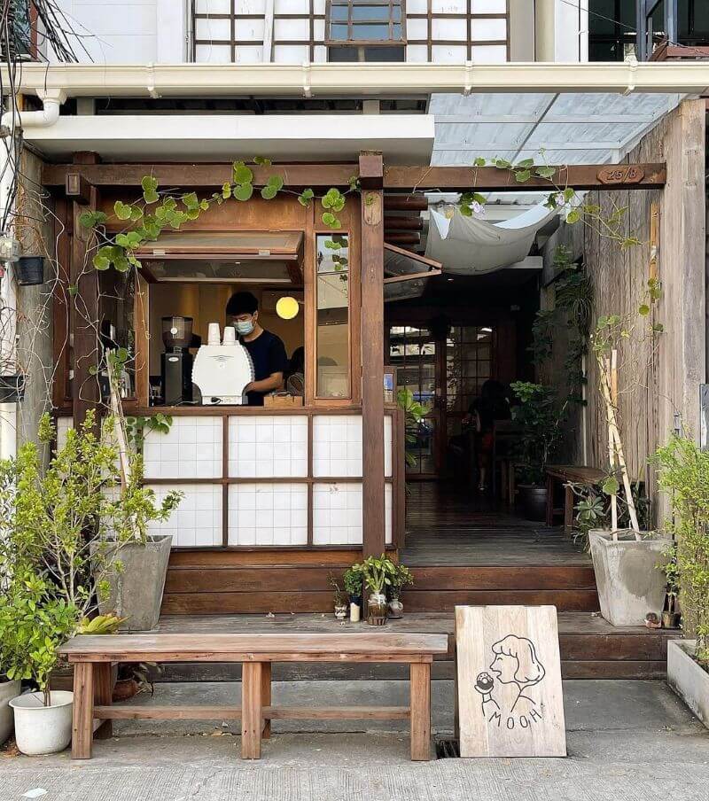 Cafe cóc phù hợp với xu hướng bán mang đi, phục vụ nhanh, giá cả hợp lý – rất đúng với thị hiếu của sinh viên, dân văn phòng và người lao động