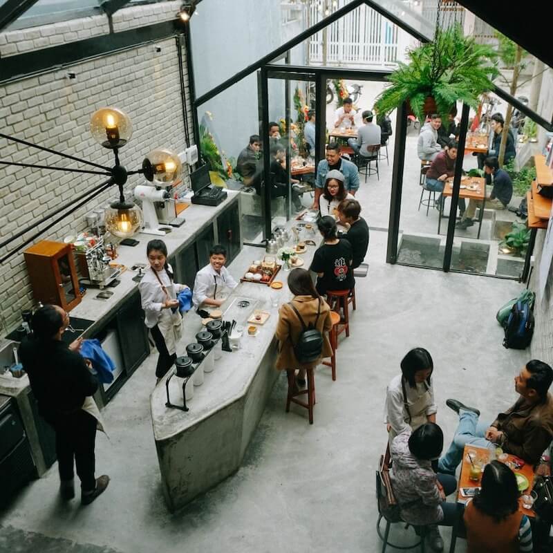 Thiết kế quán cafe phong cách phòng thí nghiệm hướng đến sự tối giản nhưng vẫn đầy dấu ấn