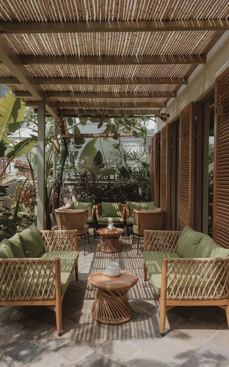 Thiết kế quán cafe bằng tre phong cách sinh thái tạo ra không gian gần gũi thiên nhiên, thoáng mát và hài hòa