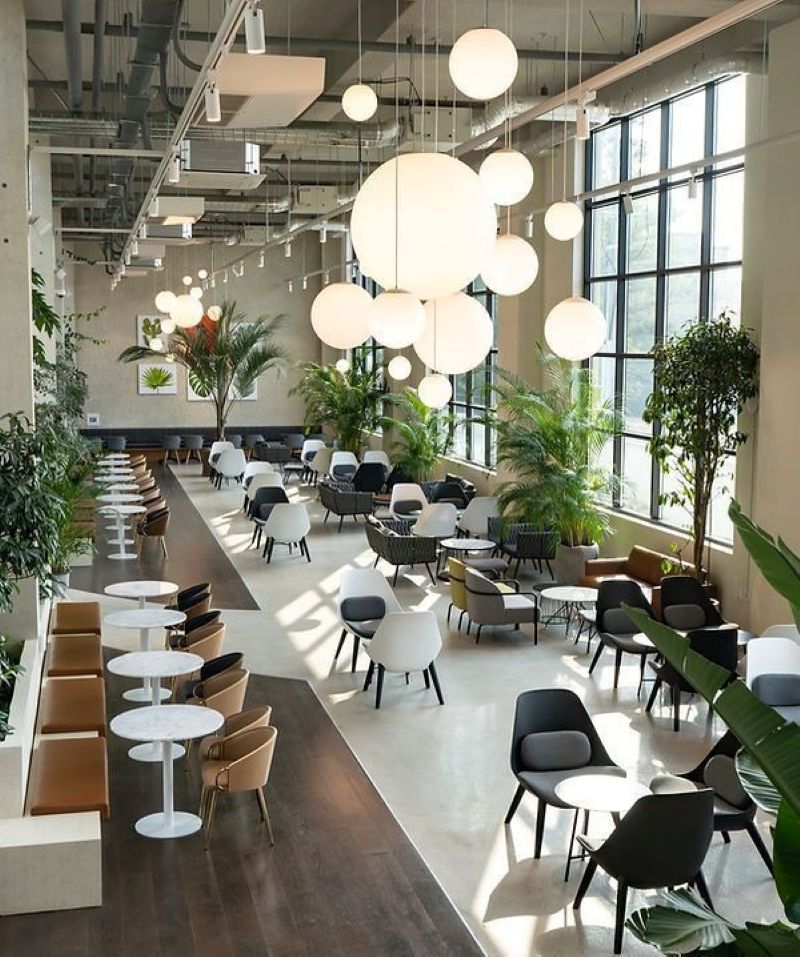 Quán cafe nội bộ công ty là không gian nhỏ gọn, thiết kế theo văn hóa doanh nghiệp, phục vụ riêng cho nhân viên nhằm tạo nơi nghỉ ngơi, gặp gỡ và làm việc linh hoạt