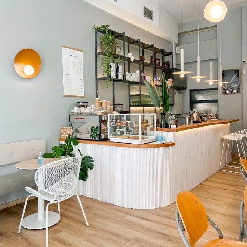 Thiết kế quán cafe văn phòng phong cách Scandinavian (Bắc Âu) phù hợp với doanh nghiệp muốn xây dựng môi trường làm việc thân thiện và dễ chịu