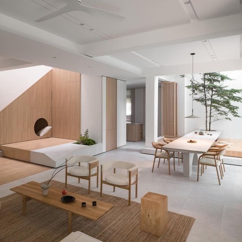 Với thiết kế mở, vật liệu tự nhiên và ánh sáng nhẹ nhàng, phong cách Nhật Bản hiện đại giúp nhà phố trở nên thông thoáng, gần gũi và đầy năng lượng tích cực 