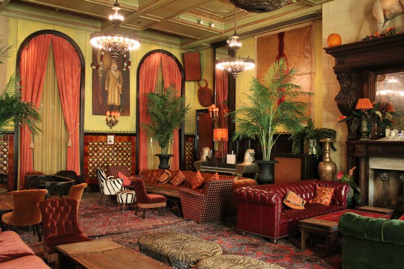 Thiết kế khách sạn, resort phong cách Retro cổ điển mang đến cảm giác sang trọng xen lẫn bình yên, nơi quá khứ và hiện tại giao hòa tinh tế 