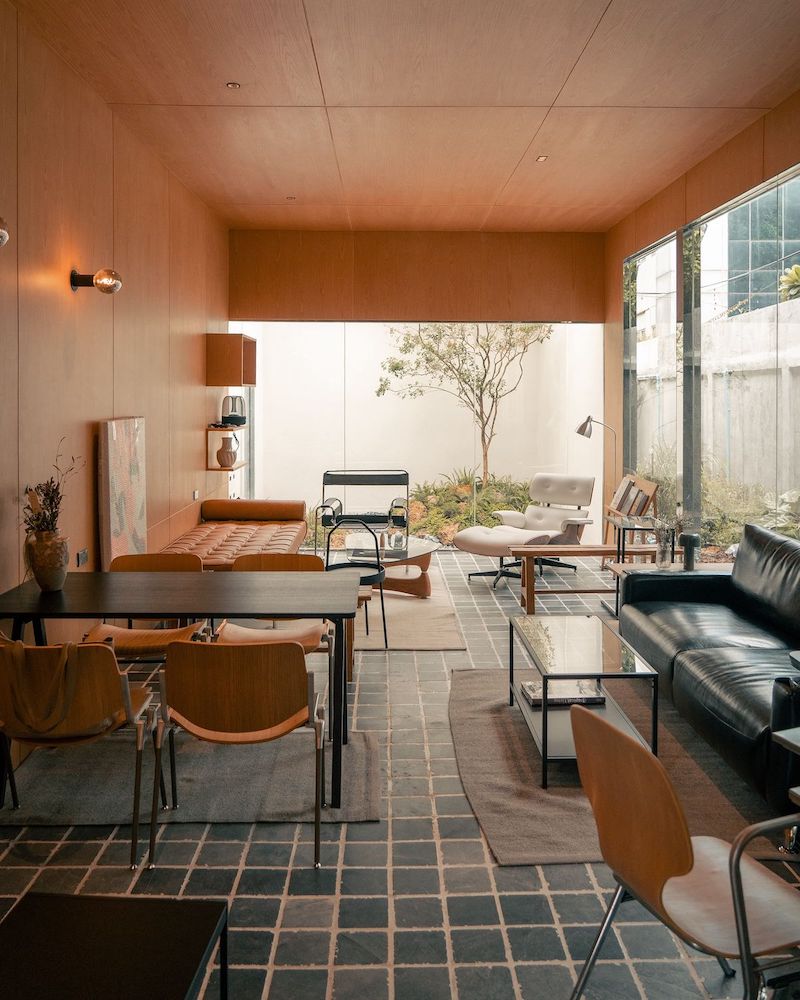 Thiết kế quán cafe theo phong cách Retro Vintage mang lại không khí nhẹ nhàng, thư giãn và gợi cảm giác yên bình