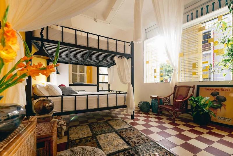 Thiết kế homestay phong cách Retro Vintage mang đến sự cân bằng giữa nét cổ điển và sự tiện lợi của không gian hiện đại 