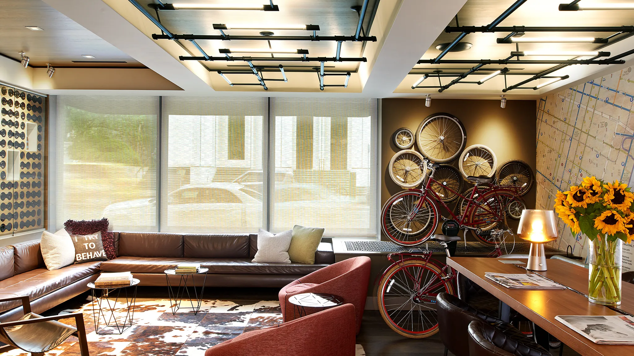 Khi thiết kế khách sạn phong cách Retro Vintage, lối trang trí tinh tế giúp mỗi góc trở thành điểm check-in sống ảo ấn tượng cho du khách 