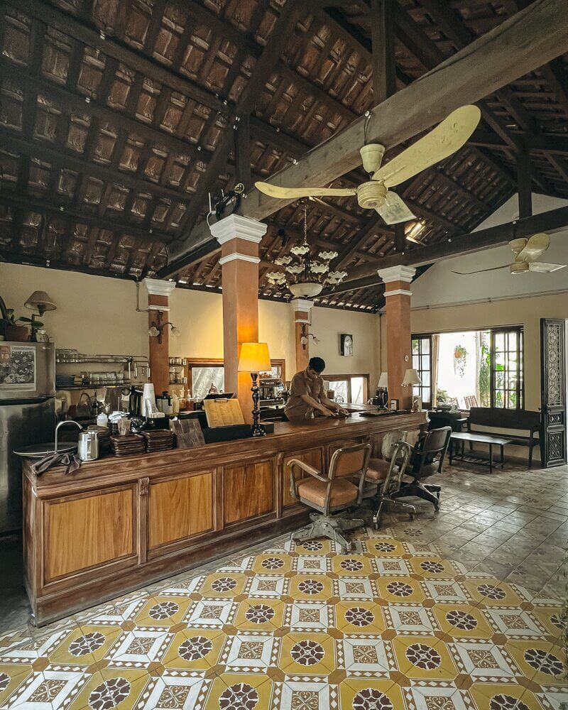 Thiết kế quán cafe phong cách cổ không chỉ đẹp mà còn giúp tăng khả năng nhận diện thương hiệu, tạo dấu ấn trong lòng khách hàng