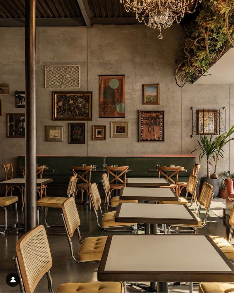 Thiết kế nội thất nhà hàng Vintage cổ điển mang đến không gian ăn uống vừa sang trọng vừa đậm chất hoài niệm