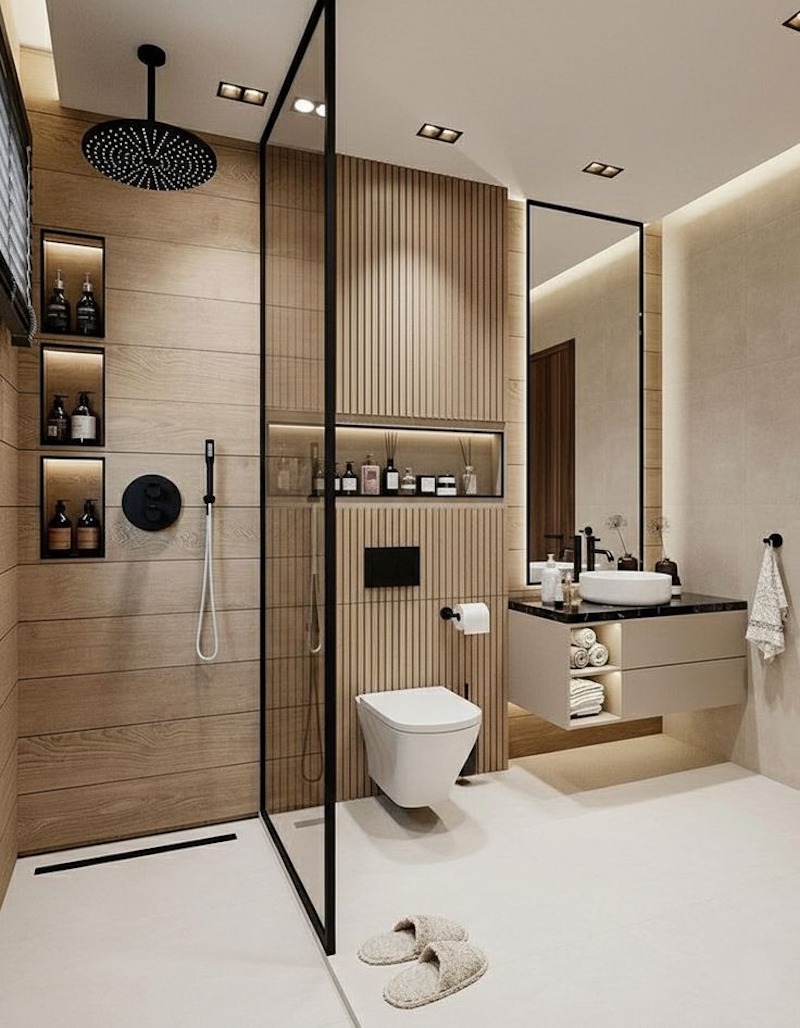 Phòng vệ sinh căn hộ 4 phòng ngủ phong cách Hiện đại sử dụng đá, kính và thiết bị vệ sinh tối giản để tạo cảm giác sạch sẽ, thông thoáng