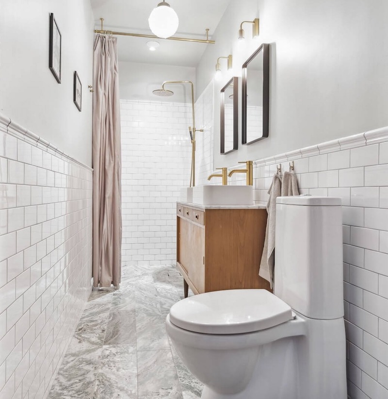 Giải pháp lavabo tách ngoài trong căn hộ 55m2 giúp phòng vệ sinh Bắc Âu tăng hiệu quả sử dụng và giảm xung đột sinh hoạt giờ cao điểm 