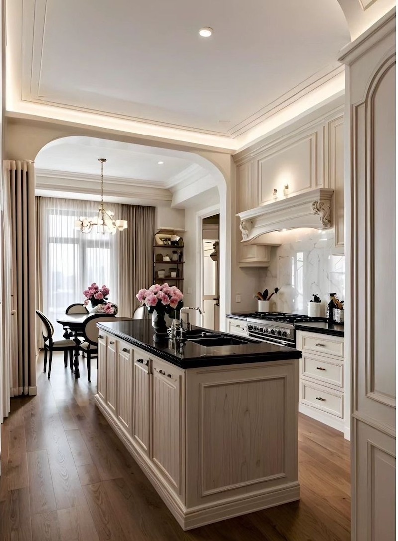 Trang trí thêm vật liệu đồng, gốm hoặc pha lê nhỏ trên kệ bếp, tăng sự tinh tế, đồng thời giữ tổng thể Tân cổ điển hài hòa và sang trọng 