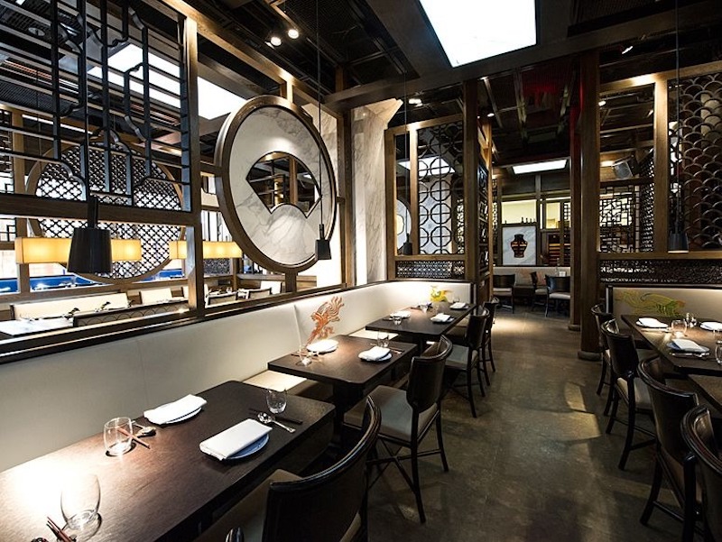 Nhà hàng phong cách Trung Hoa Hiện đại tạo dấu ấn nhờ sự phối hợp tinh tế giữa nghệ thuật truyền thống và tư duy thiết kế tối giản của thời đại mới 