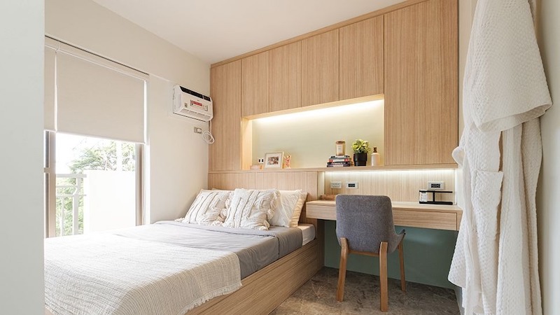  Thiết kế tối giản, hạn chế đồ rời và dùng tủ âm tường giúp phòng ngủ Japandi vừa gọn gàng, vừa tối ưu diện tích hiệu quả 