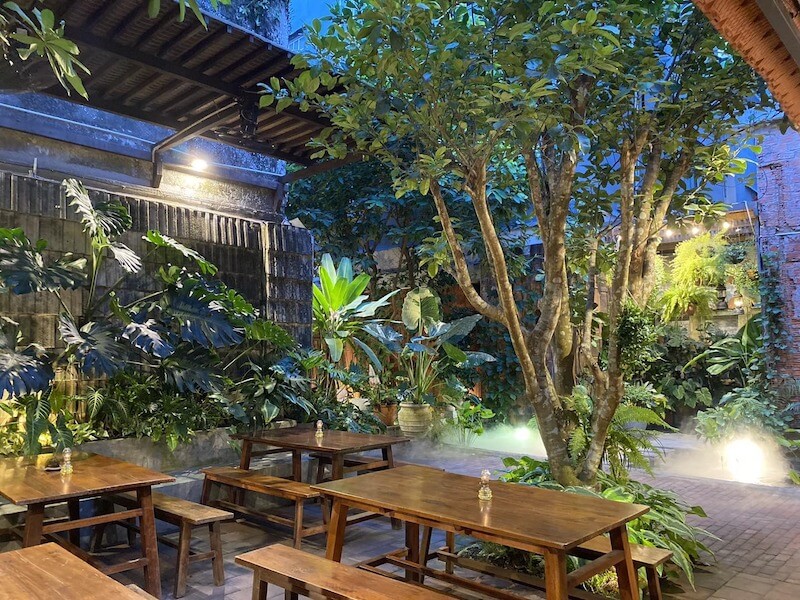 Thiết kế nhà hàng chay phong cách sân vườn giúp nâng cao trải nghiệm chữa lành và tạo lợi thế cạnh tranh bền vững