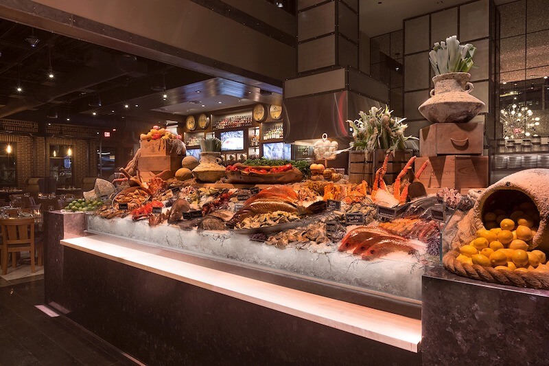 Thiết kế nhà hàng chú trọng hệ thống xử lý mùi và thoát nước để đảm bảo không gian luôn dễ chịu