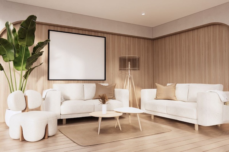 Ánh sáng tự nhiên qua cửa kính lớn là điểm nhấn trong phòng khách phong cách Muji, giúp không gian thoáng đãng, thư thái và dễ chịu hơn mỗi ngày