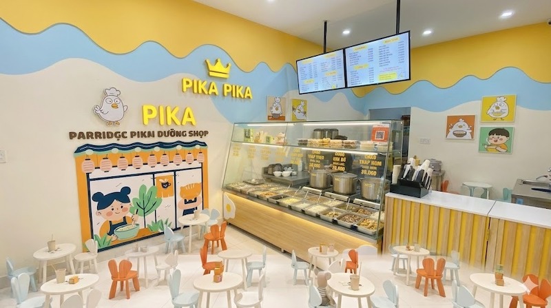 Thiết kế hợp lý khu vực ăn tại chỗ sẽ giúp tăng trải nghiệm khách hàng, kéo dài thời gian lưu lại và nâng cao giá trị dịch vụ cho quán cháo dinh dưỡng