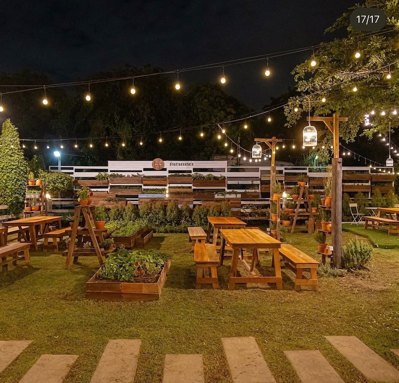 Quán kết hợp Beer Garden dễ dàng tổ chức các sự kiện nhỏ, nhóm tiệc, vừa tăng doanh thu vừa tạo trải nghiệm khách đáng nhớ