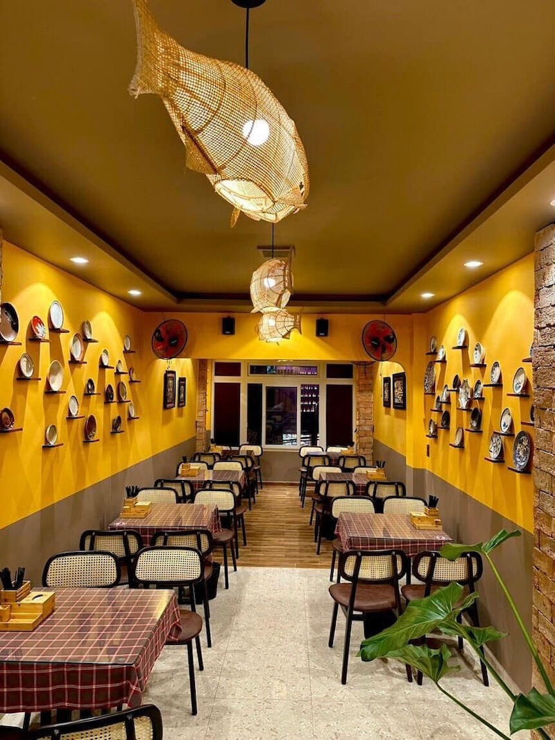 Đảm bảo quy trình vệ sinh giúp quán phở luôn sạch sẽ, an toàn thực phẩm, tạo niềm tin cho khách, giảm rủi ro kiểm tra, duy trì vận hành ổn định và chuyên nghiệp 