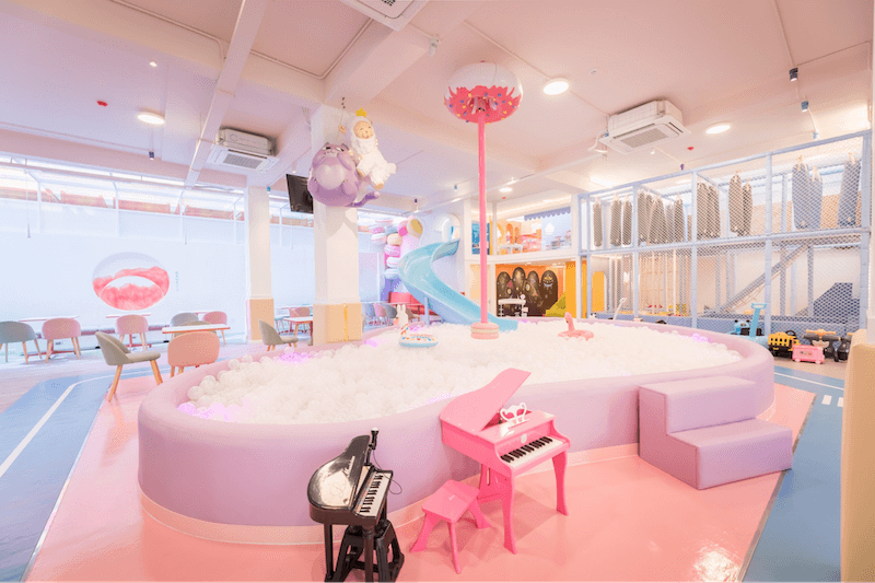 Chủ đầu tư cần xây dựng chiến lược marketing phù hợp, tập trung vào các hội nhóm phụ huynh và khu dân cư xung quanh để mở rộng tệp khách hàng