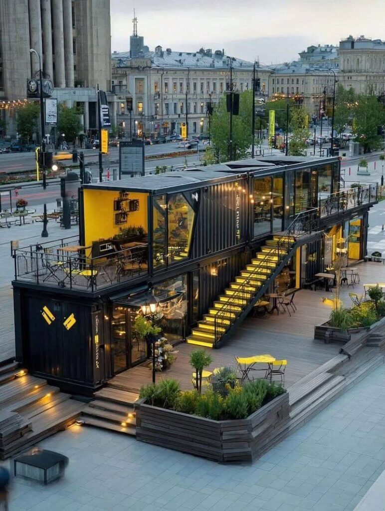 Bạn nên chuẩn bị vốn dự phòng khoảng 10–20% tổng chi phí đầu tư, tương đương khoảng 20 - 50 triệu để xử lý các khoản phát sinh ban đầu