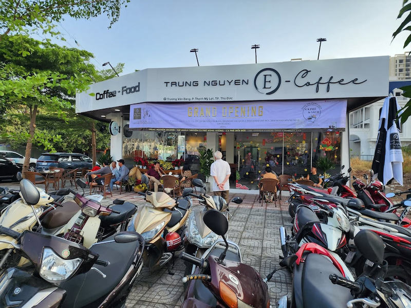 Khi chọn mặt bằng yếu tố quan trọng nhất không phải chỉ là “đẹp” mà là khả năng tạo ra dòng khách ổn định và vận hành hiệu quả lâu dài