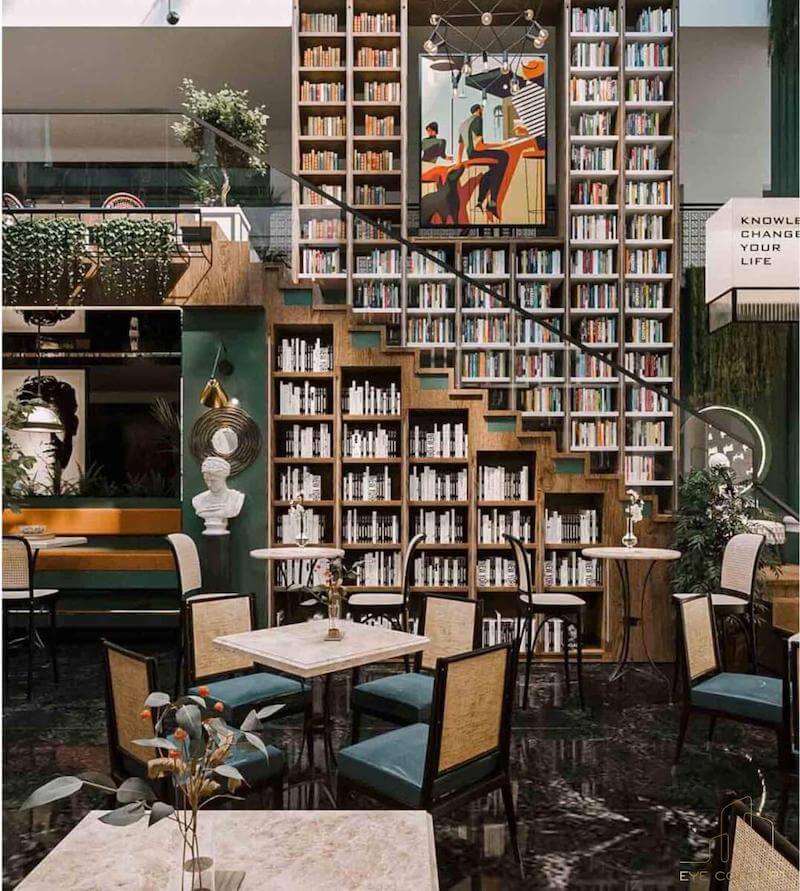 Một không gian đẹp, tiện nghi và thông minh sẽ giúp quán trở thành điểm đến yêu thích, vừa phục vụ nhu cầu thư giãn, vừa phù hợp cho việc đọc sách, học tập hoặc làm việc