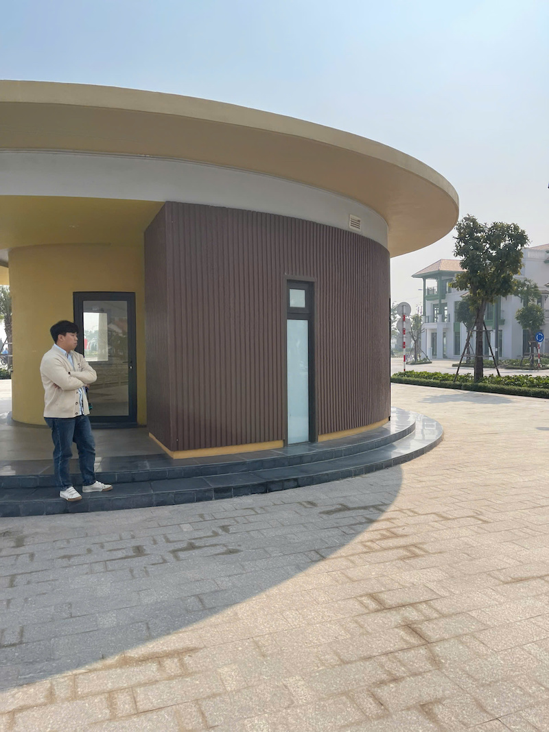 Coffee Shop 68 – Điểm dừng chân nổi bật giữa quảng trường