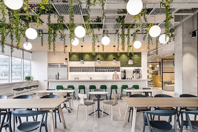 Mô hình Cafe & Co-working Space đặc biệt phù hợp với khu văn phòng, gần trường đại học, khu dân cư trẻ hoặc nơi tập trung nhiều freelancer và startup